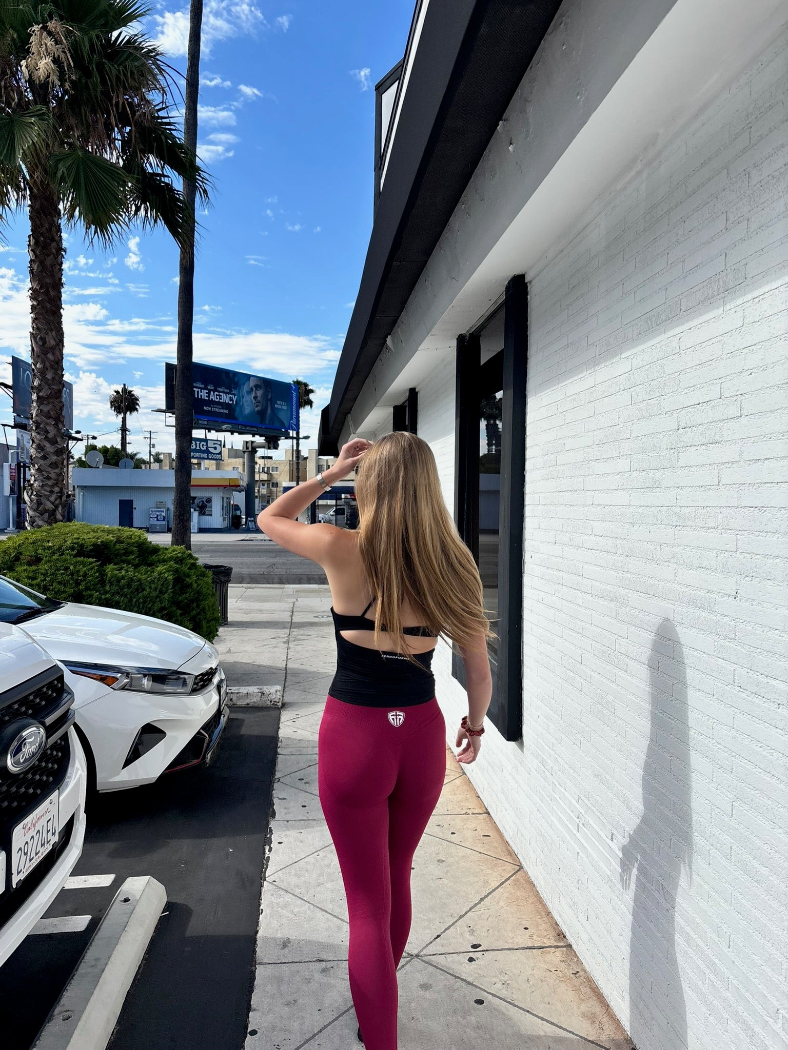 Balance Leggings — seamless high compression leggings, front view