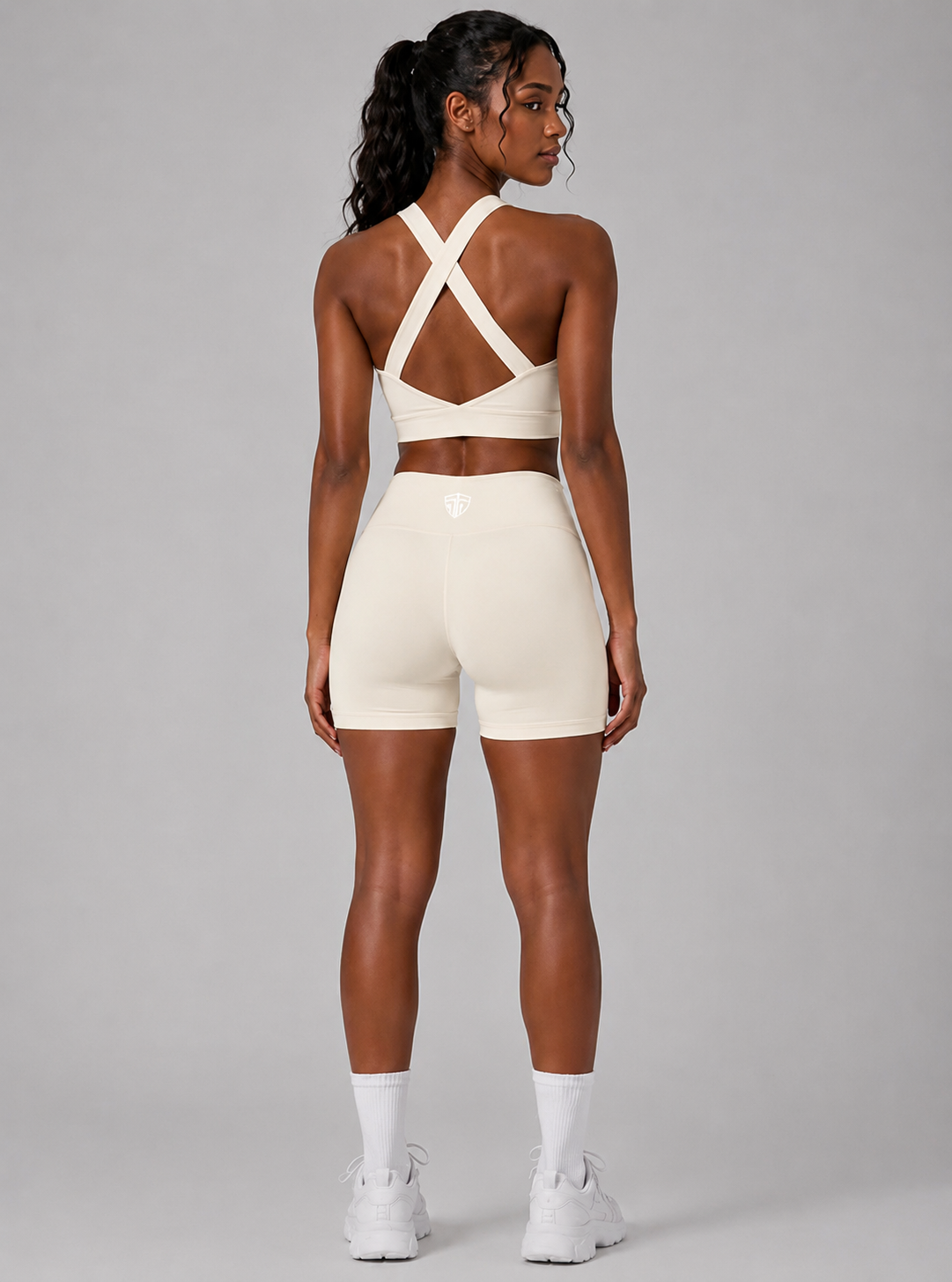 Flex collection — quick-dry seamless bra and shorts, side view
